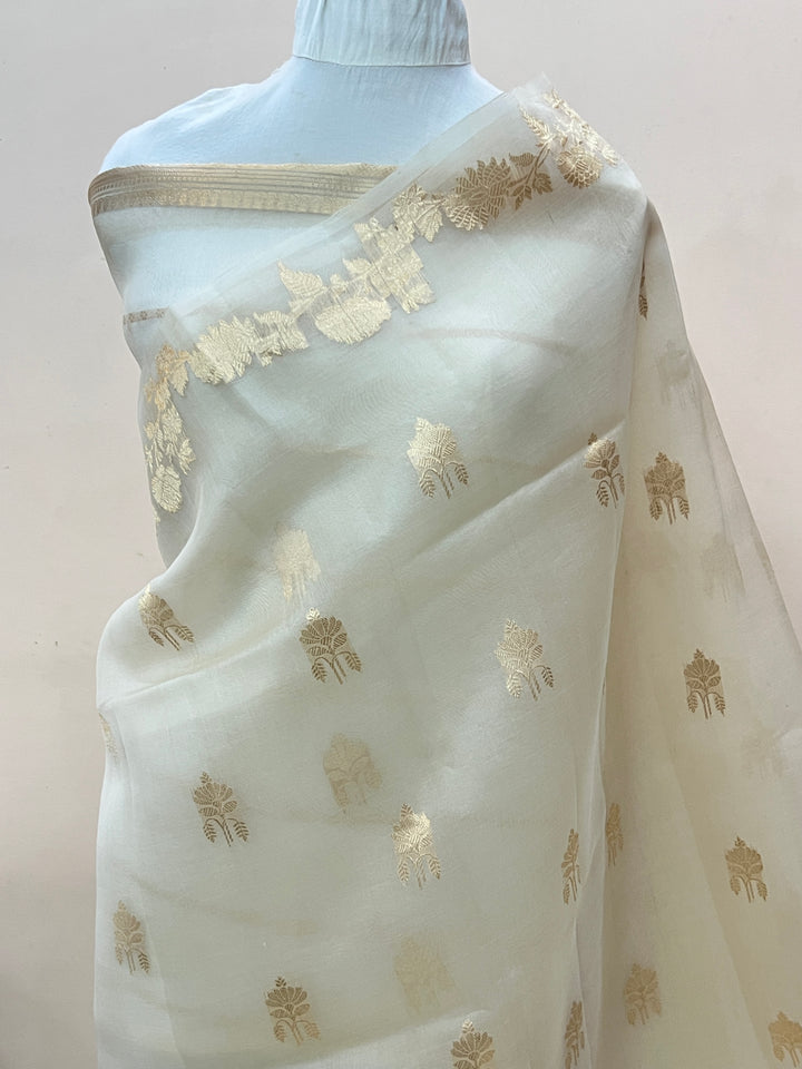 Off White Pure Kora Silk Handloom Banarasi Saree