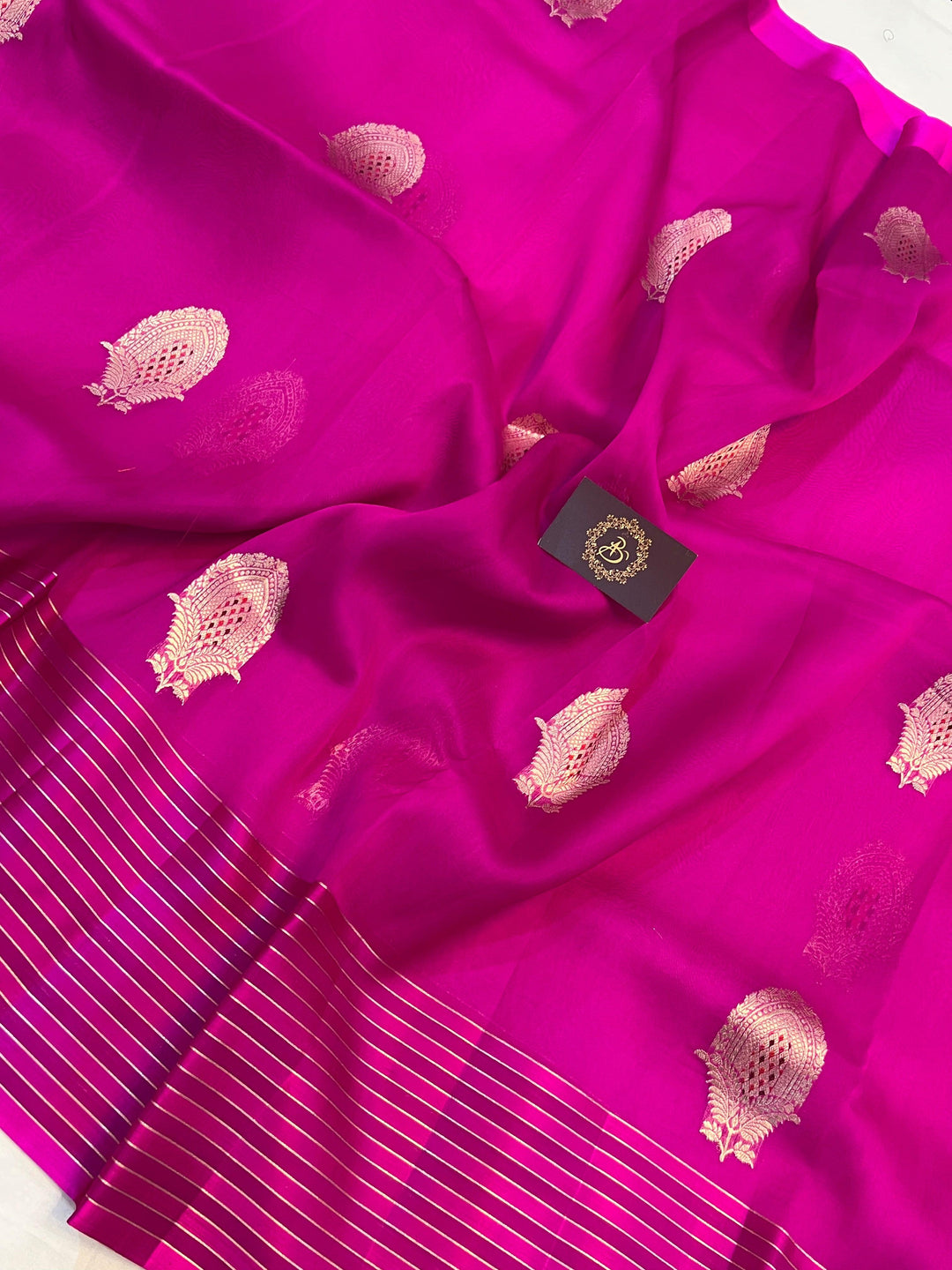 Rani Pink Pure Banarasi Handloom Silk Saree - Aura Benaras