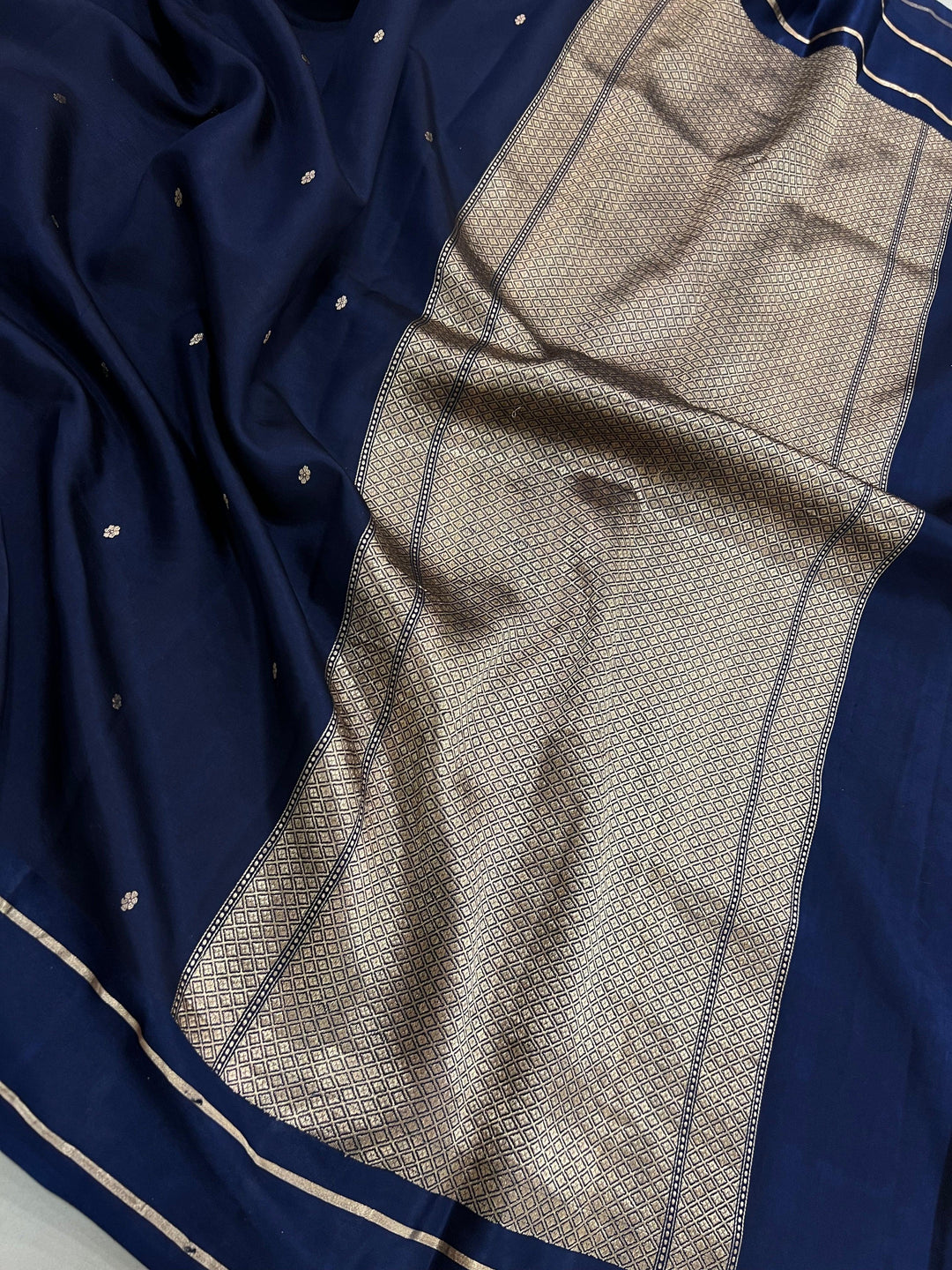 Navy Blue Pure Banarasi Handloom Silk Saree - Aura Benaras