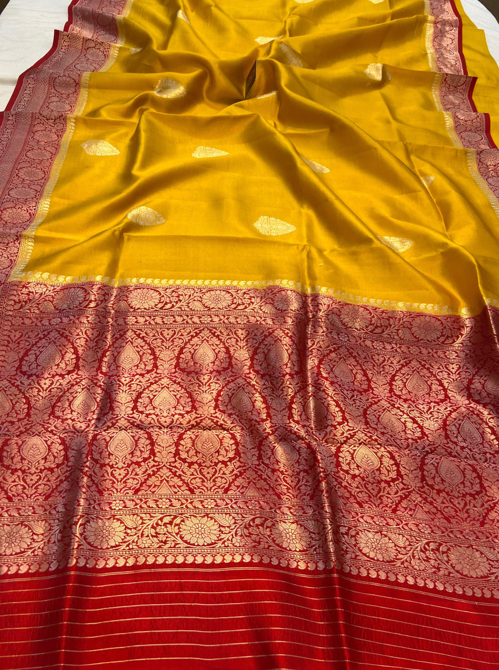 Mustard Yellow Pure Banarasi Handloom Silk Saree - Aura Benaras