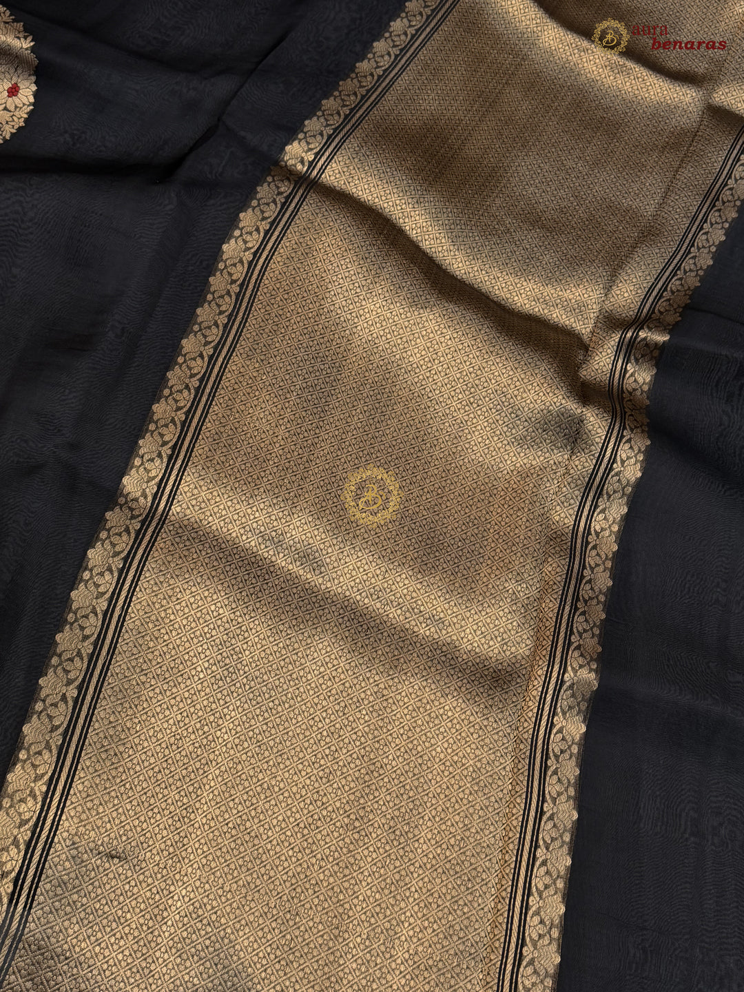 Black Pure Banarasi Handloom Kora Silk Saree - AuraBenaras