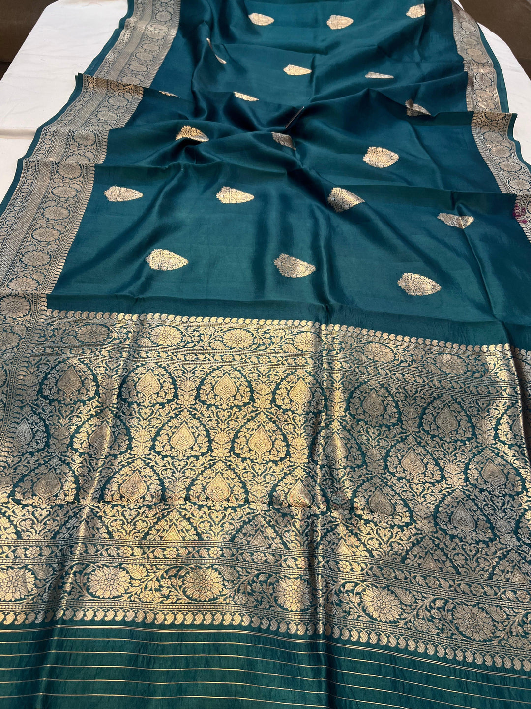 Rama Green Pure Banarasi Handloom Silk Saree - Aura Benaras