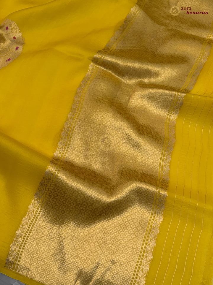 Yellow Pure Banarasi Handloom Kora Silk Saree - AuraBenaras
