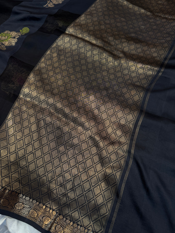 Black Pure Silk Handloom Banarasi Saree