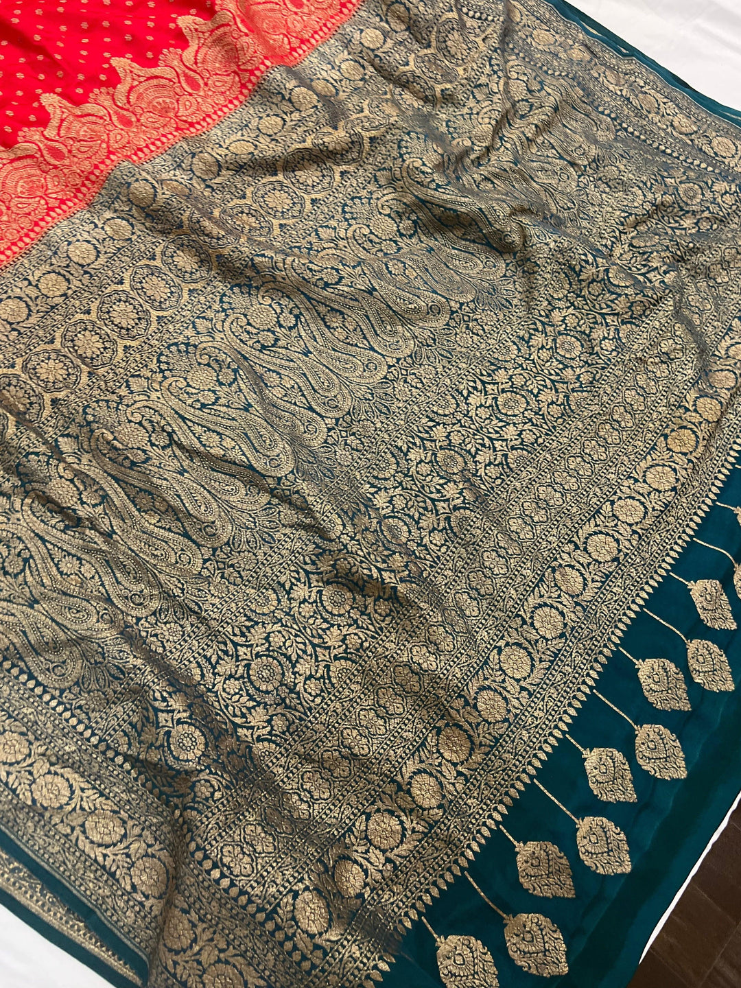 Red Pure Banarasi Khaddi Crepe Silk Saree - Aura Benaras