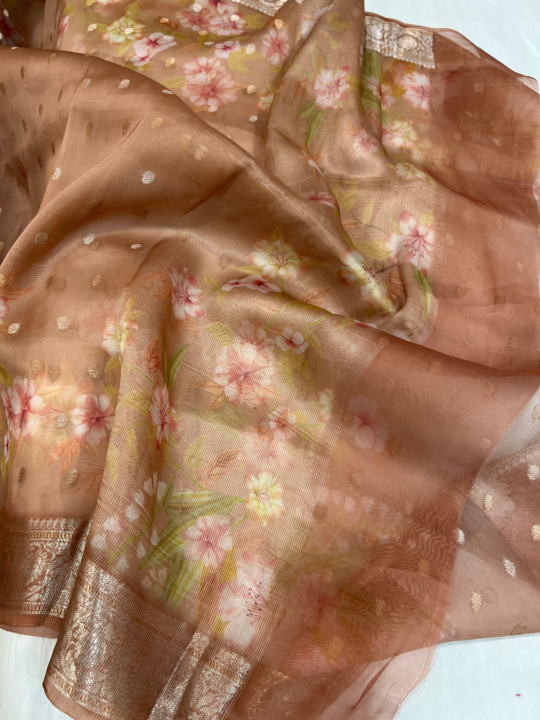 Beige Banarasi Handloom Kora Silk Saree - Aura Benaras