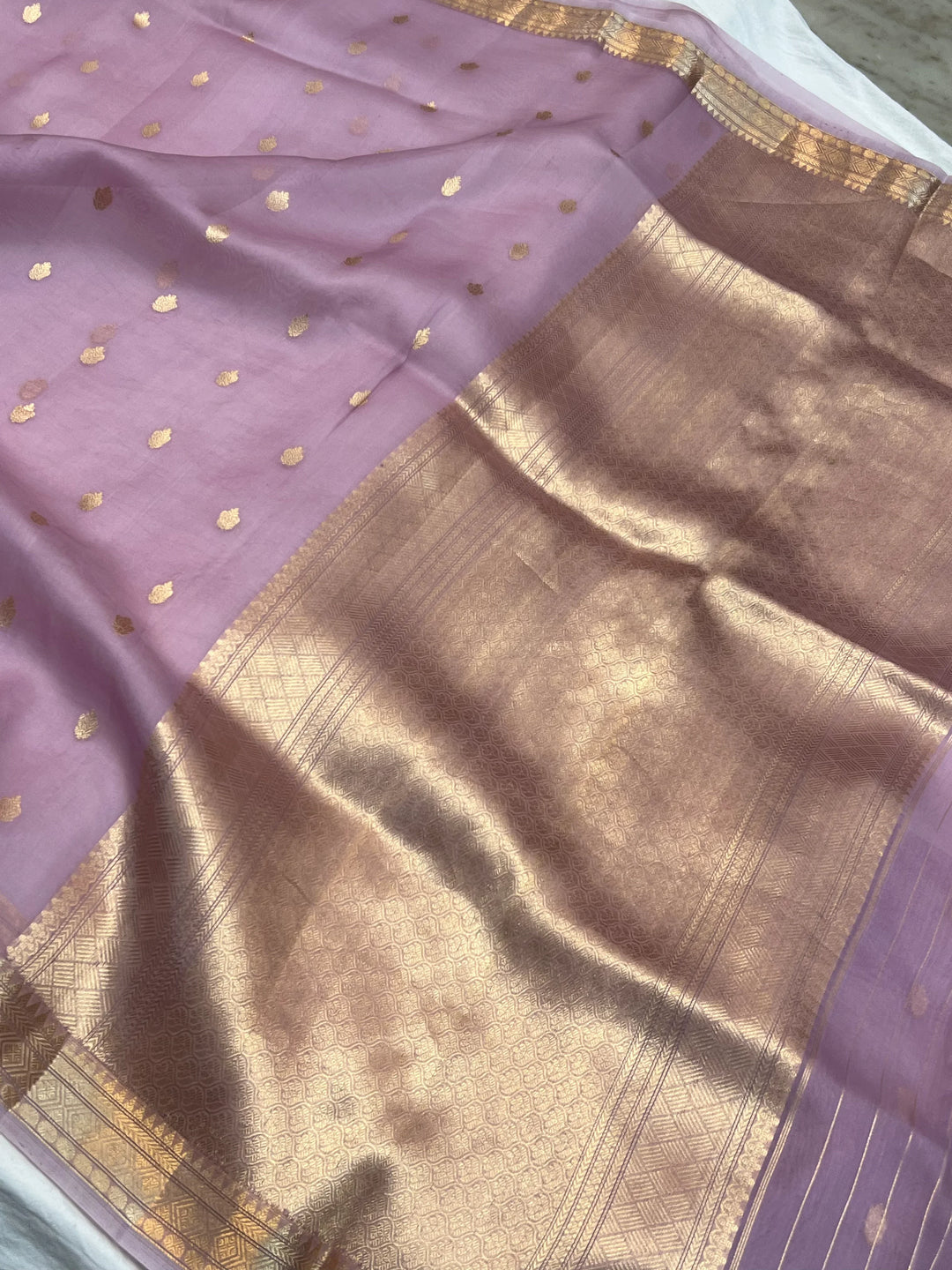 Dusty Lavender Pure Kora Silk Banarasi Saree with Kadhwa Butis 