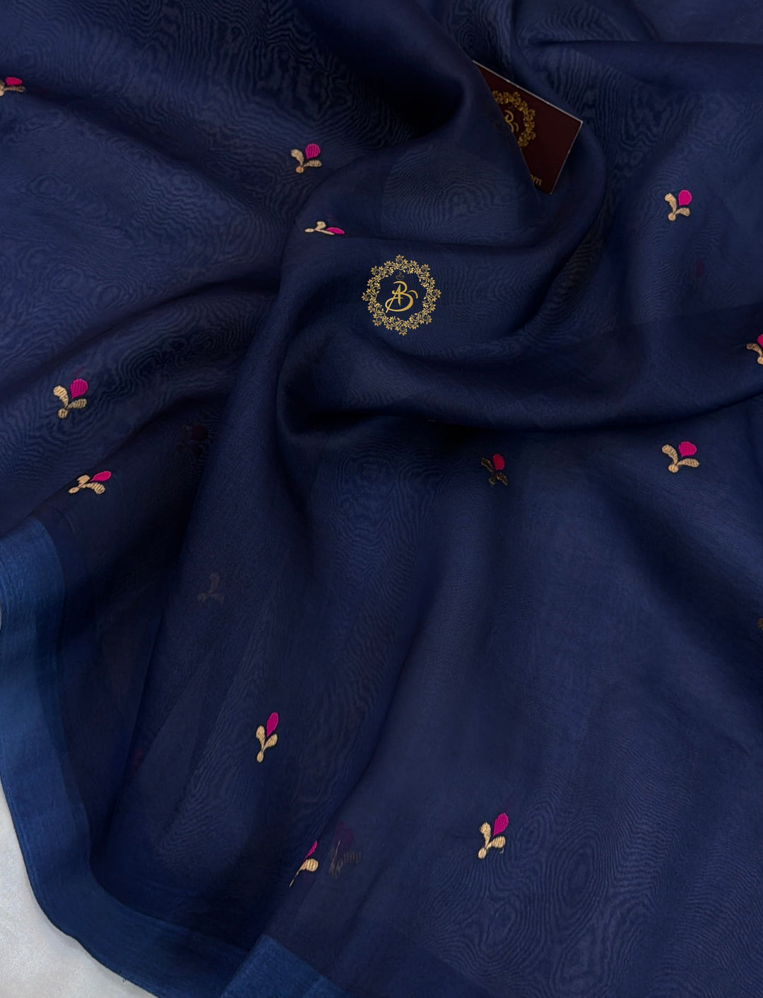 Navy Blue Banarasi Handloom Kora Silk Saree - Aura Benaras