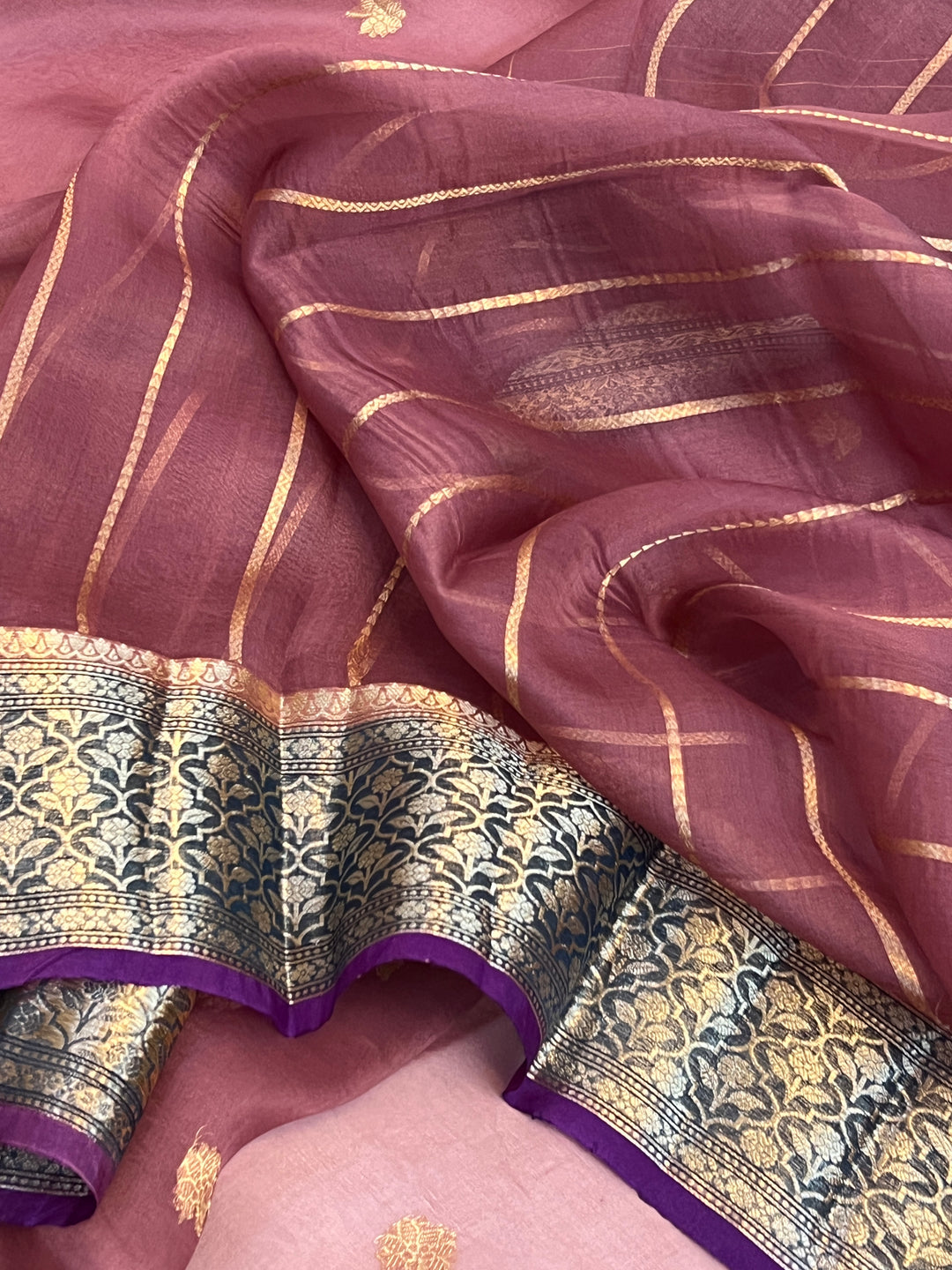 Onion Pink Banarasi Handloom Kora Silk Saree