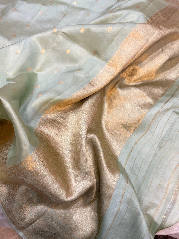 Pista Green Pure Banarasi Handloom Silk Saree - Aura Benaras