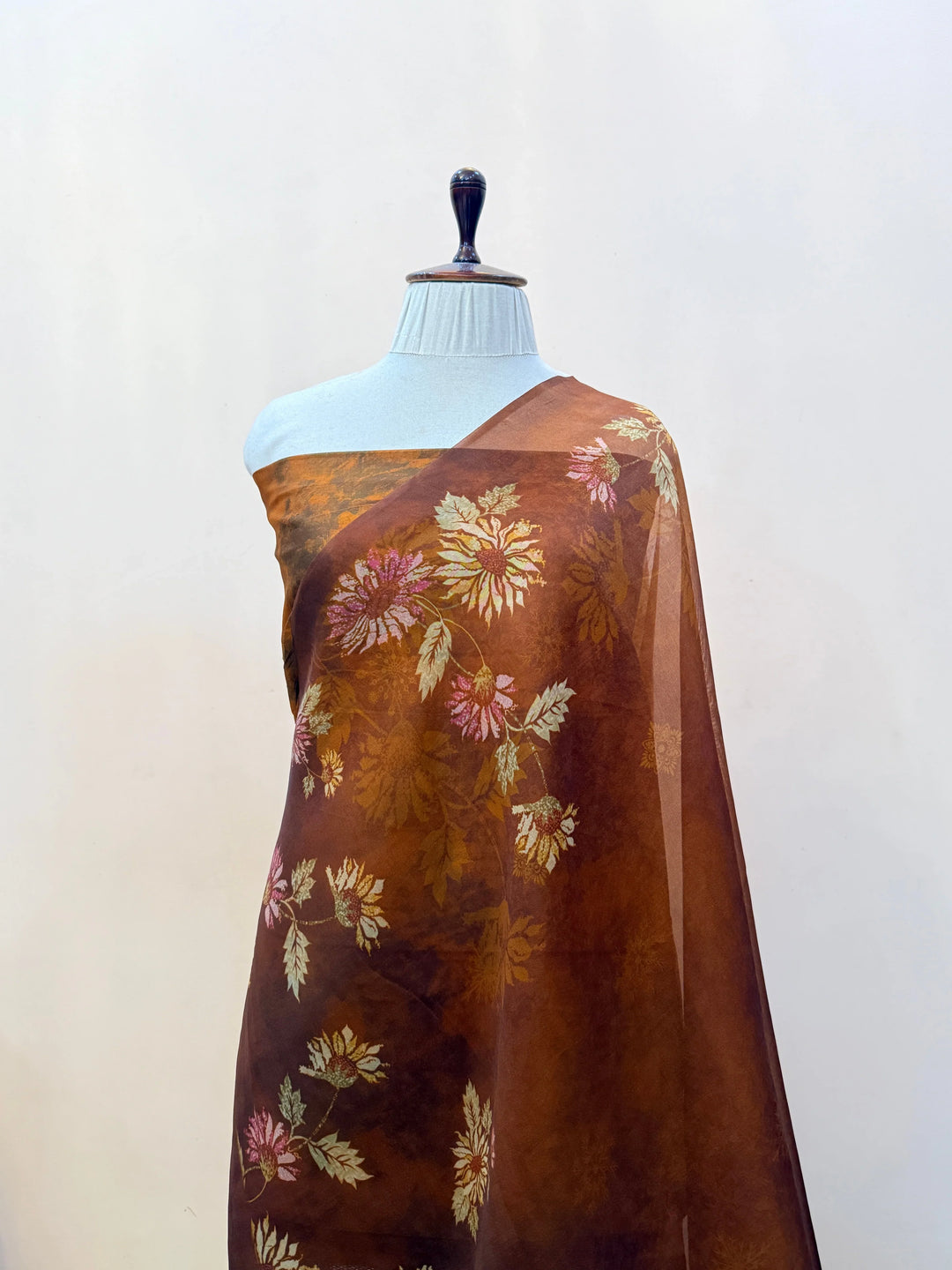 Pure Banarasi Kora Silk Saree with Digital Print & Chiniya Blouse