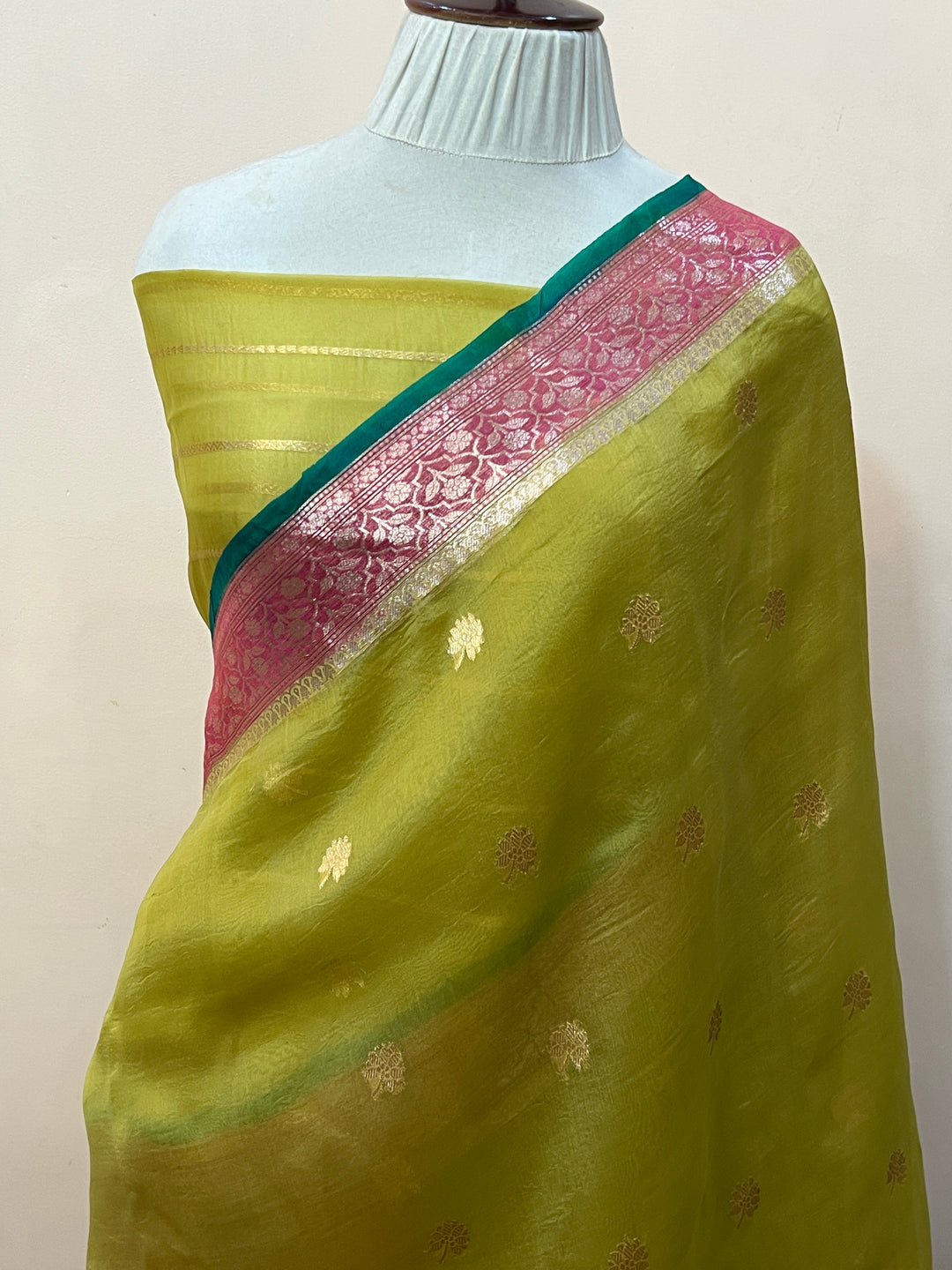 Olive Banarasi Handloom Kora Silk Saree