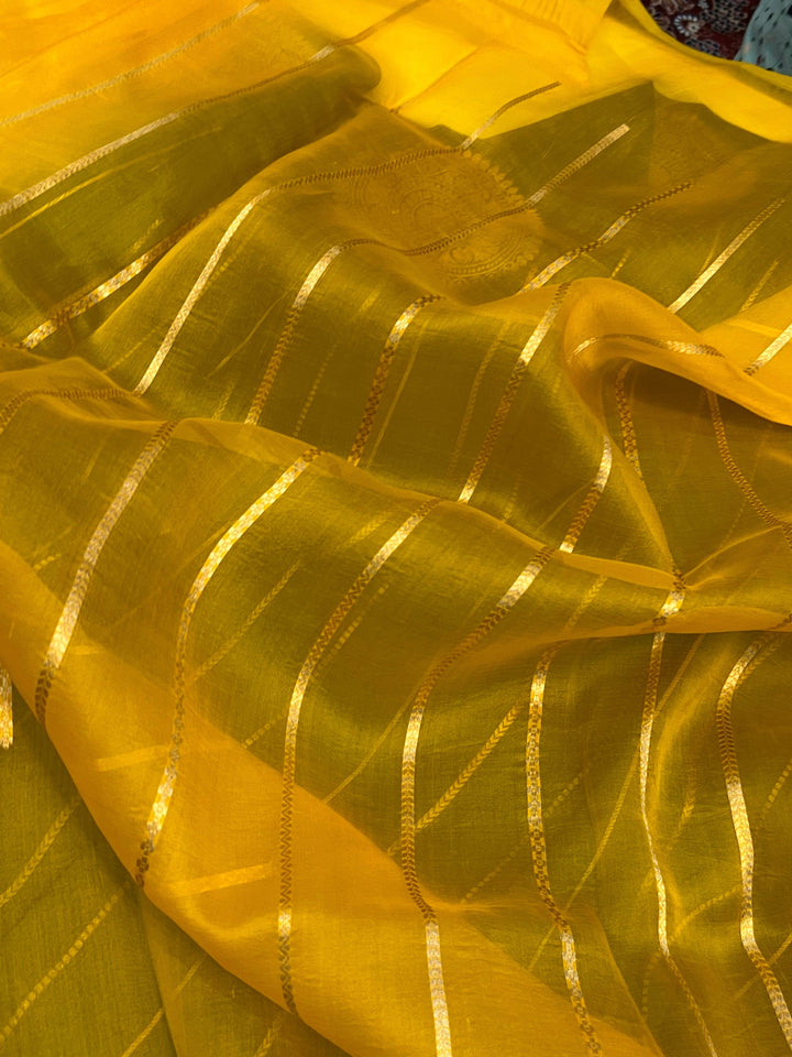 Yellow Green Shaded Banarasi Handloom Kora Silk Saree - Aura Benaras