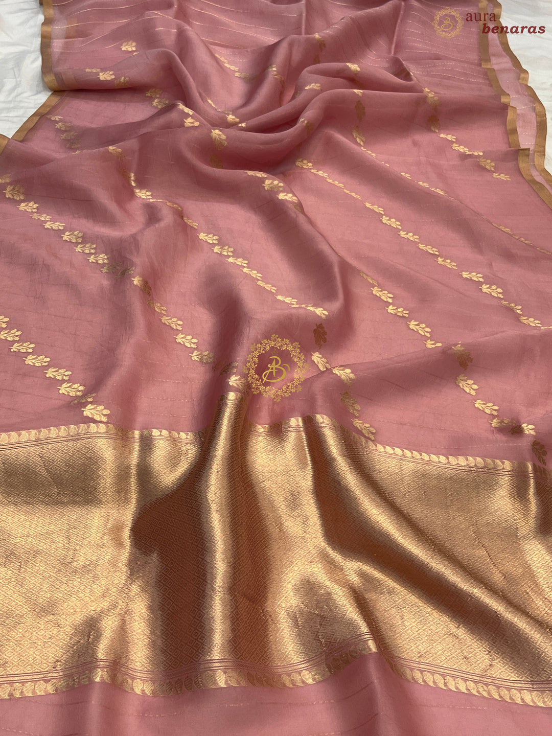 Onion Pink Pure Banarasi Handloom Kora Silk Saree