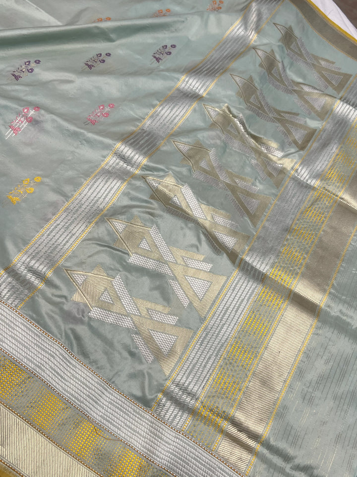 Dirty Martini Shade Pure Katan Silk Handloom Banarasi Saree