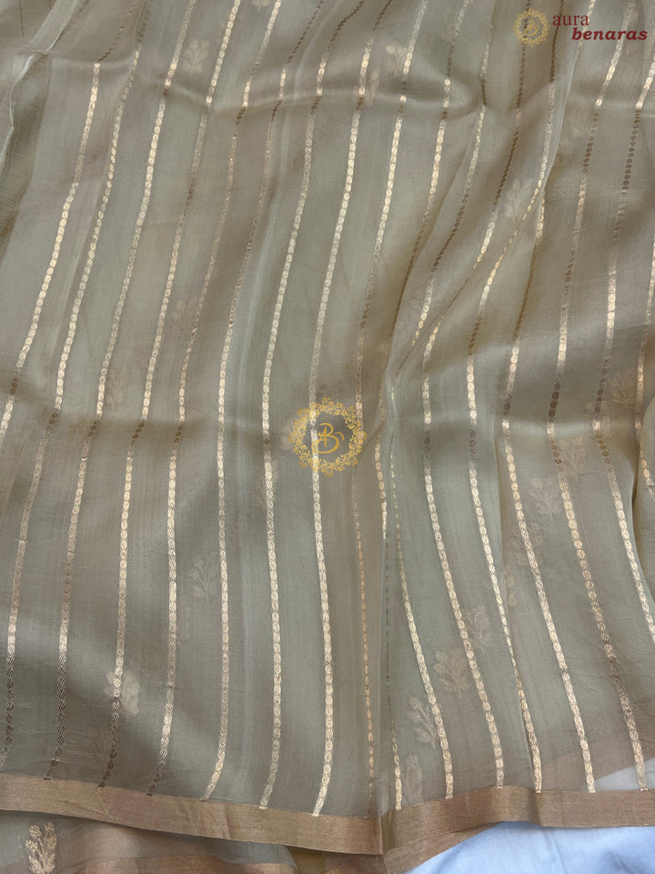Cream Pure Banarasi Handloom Kora Silk Saree