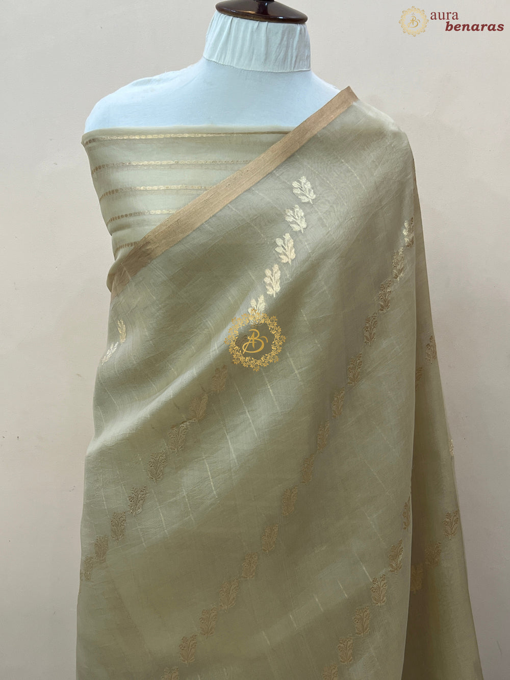 Cream Pure Banarasi Handloom Kora Silk Saree