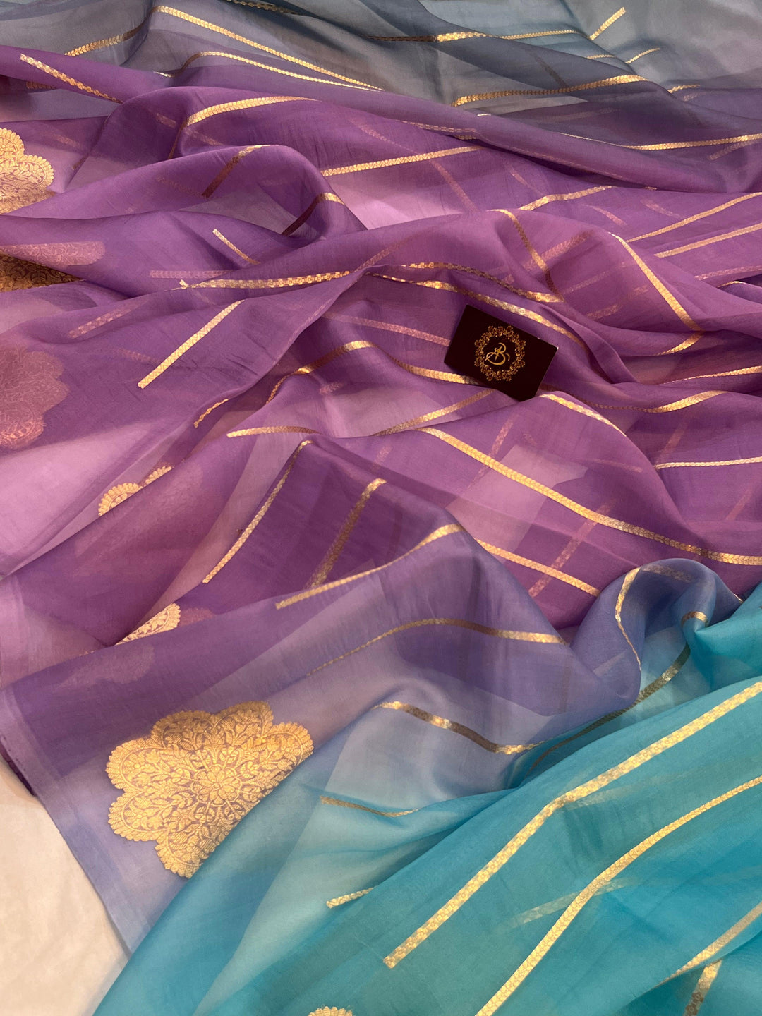 Lavender - Blue Shaded Banarasi Handloom Kora Silk Saree - Aura Benaras