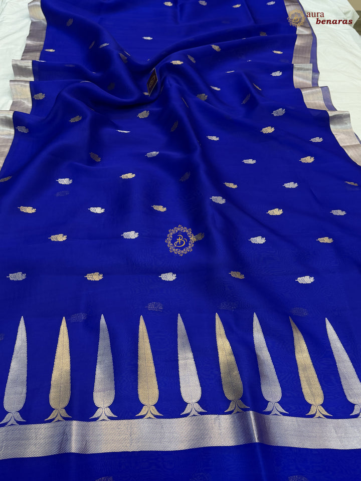 Royal Blue Pure Silk Banarasi Saree with Kadhwa Floral Motifs 