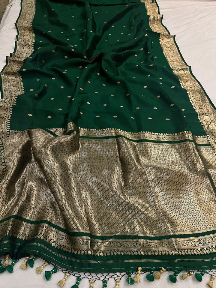Bottle Green Pure Banarasi Handloom Silk Saree - Aura Benaras