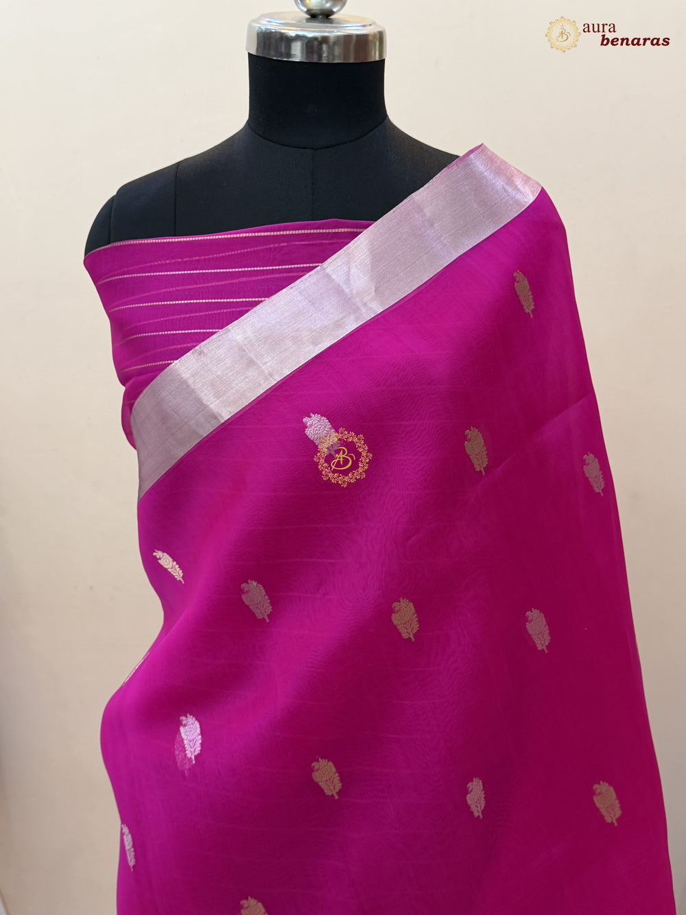 Fuchsia Pink Pure Silk Banarasi Saree with Kadhwa Floral Motifs 
