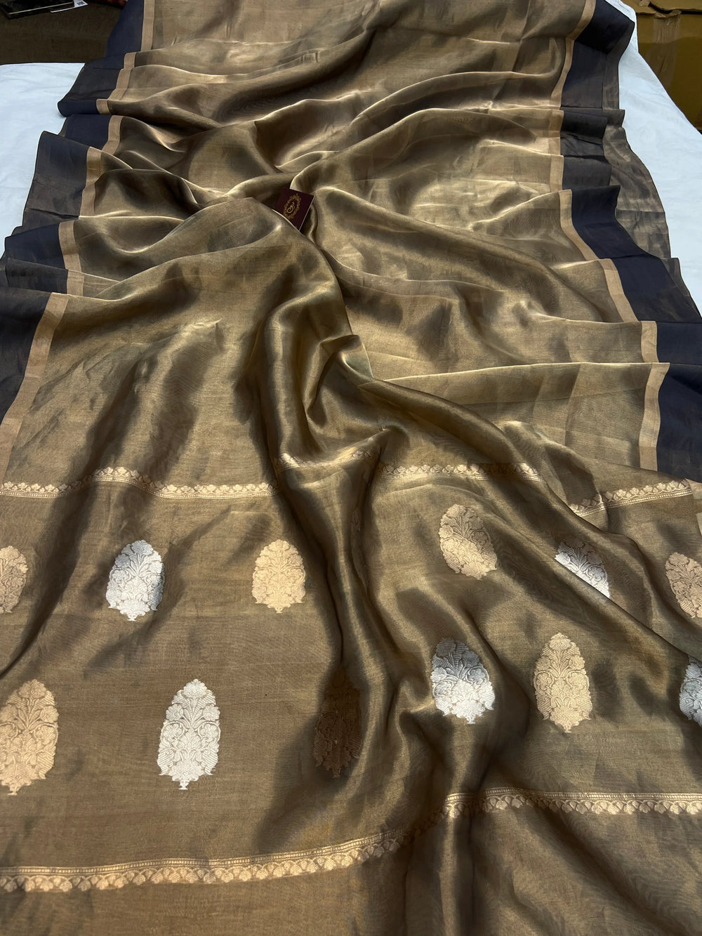 Black Iktara Tissue Silk Saree with Kadhwa Pallu & Mashru Border