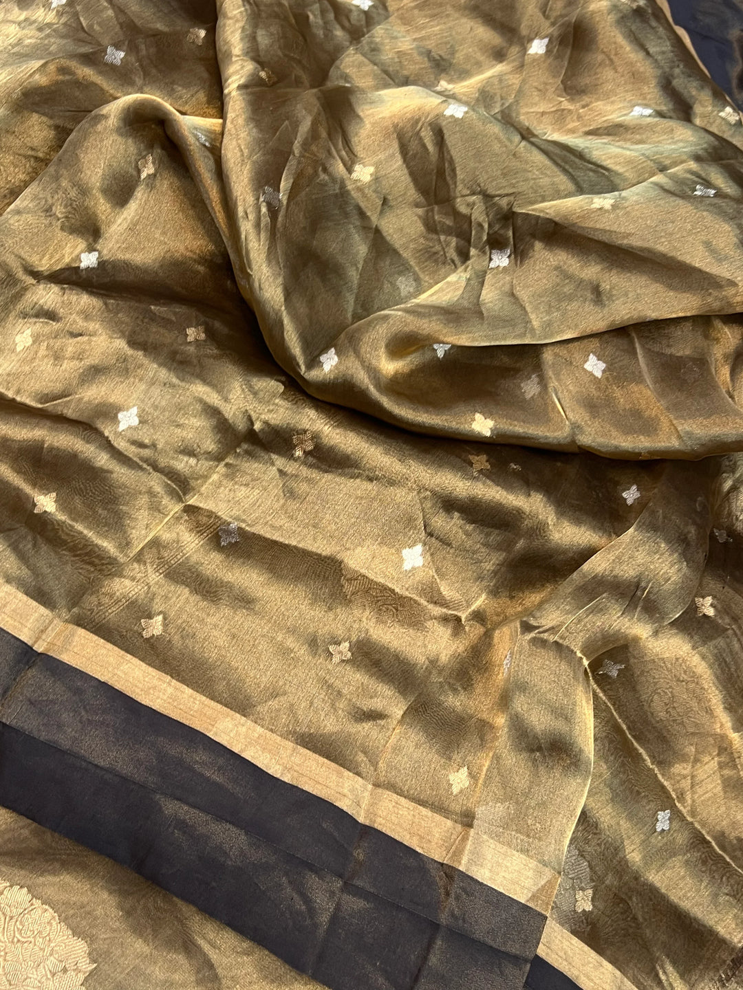 Black Iktara Tissue Silk Saree with Kadhwa Pallu & Mashru Border