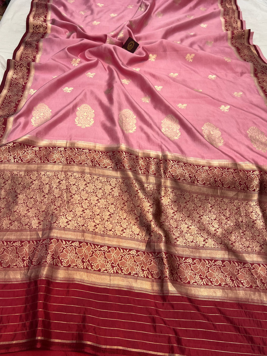 Pastel Pink Pure Silk Banarasi Saree – Bridal Kadhwa Floral Design
