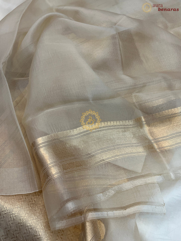 Off White Pure Banarasi Handloom Kora Silk Saree