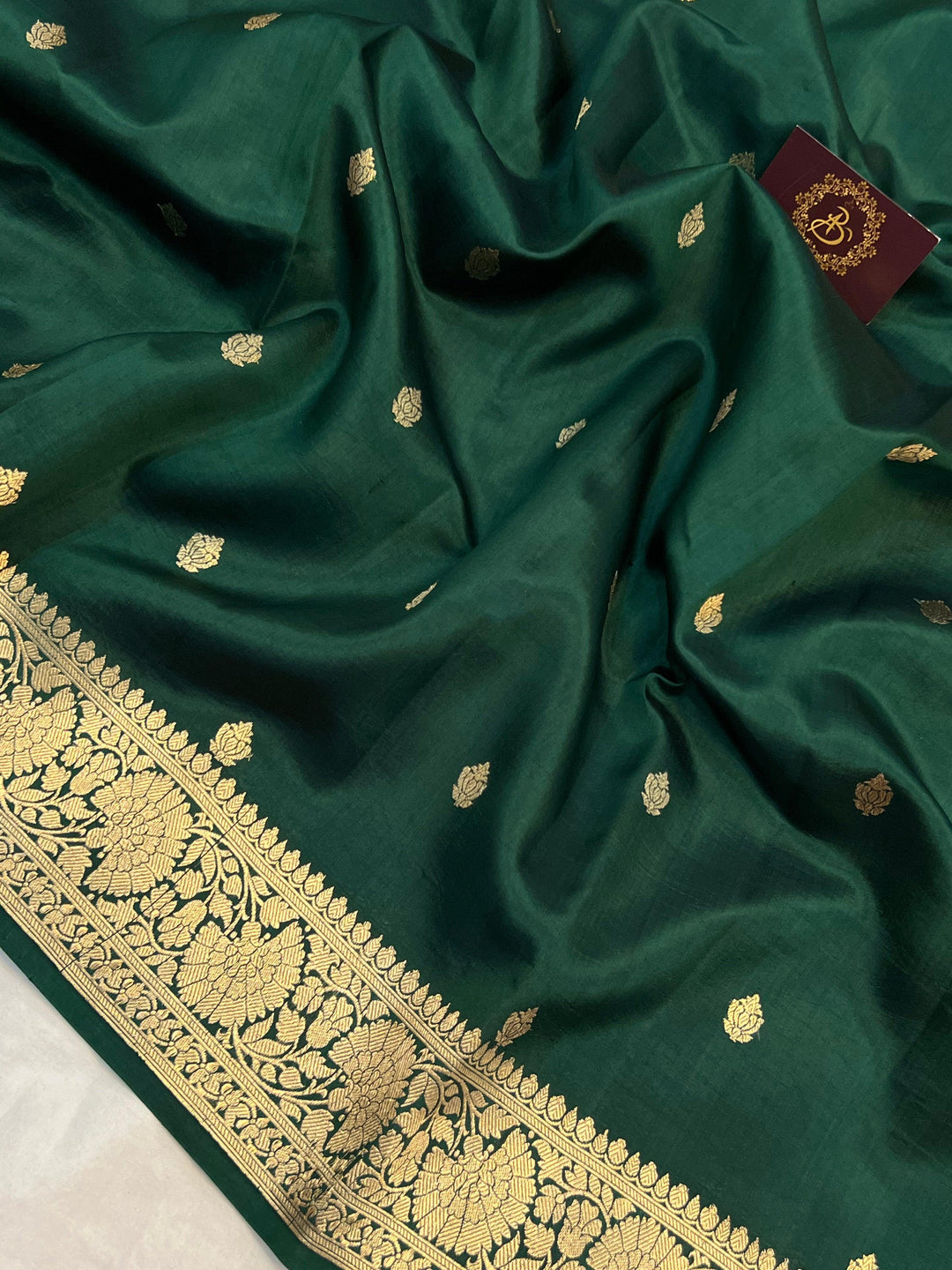 Bottle Green Pure Banarasi Handloom Silk Saree - Aura Benaras