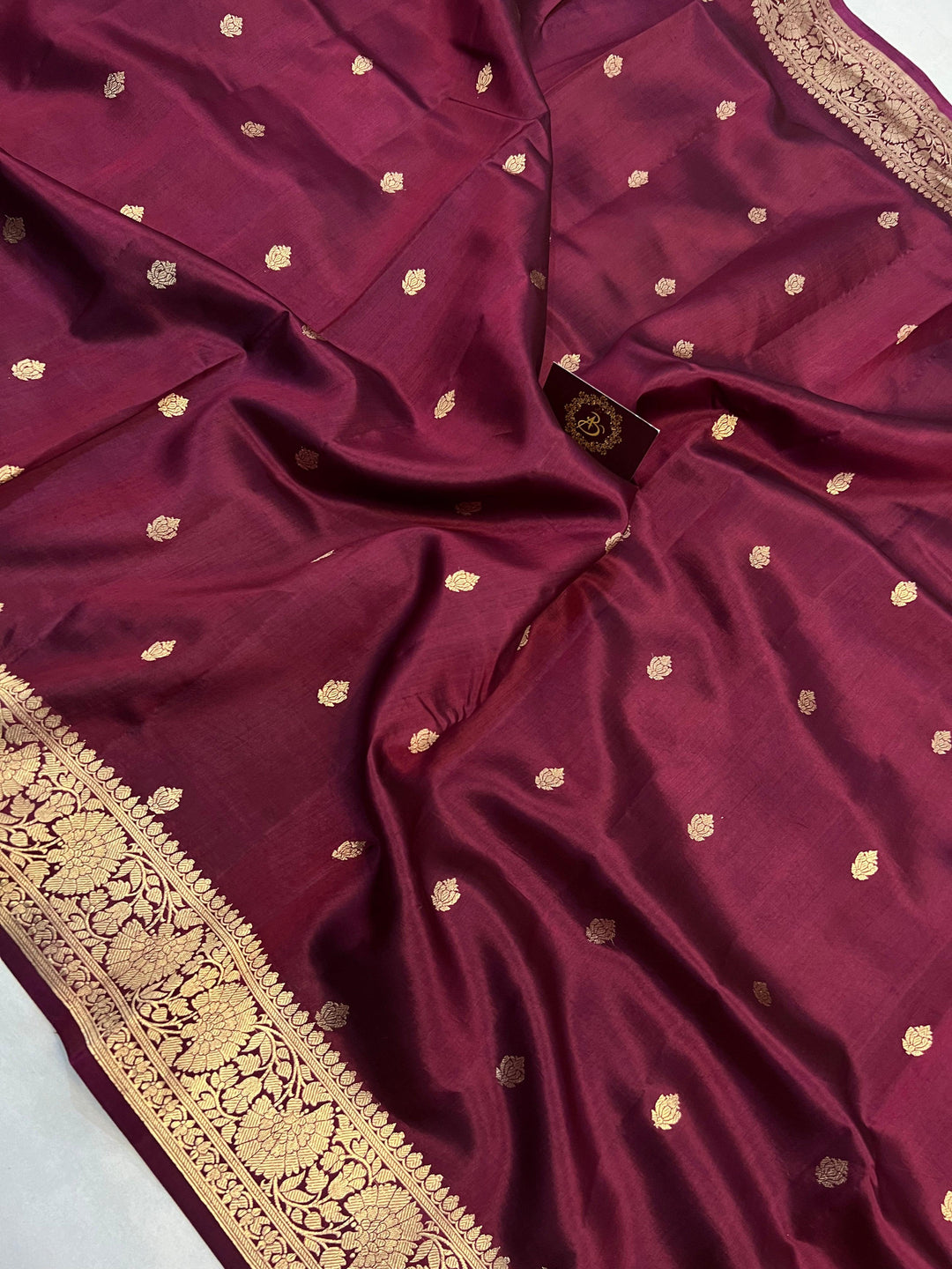 Maroon Pure Banarasi Handloom Silk Saree - Aura Benaras