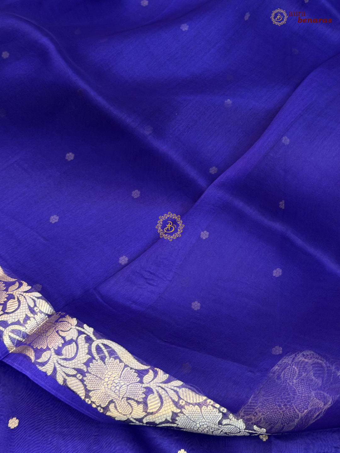 Purple Pure Handloom Banarasi Saree with Kadhwa Golden Zari Motifs