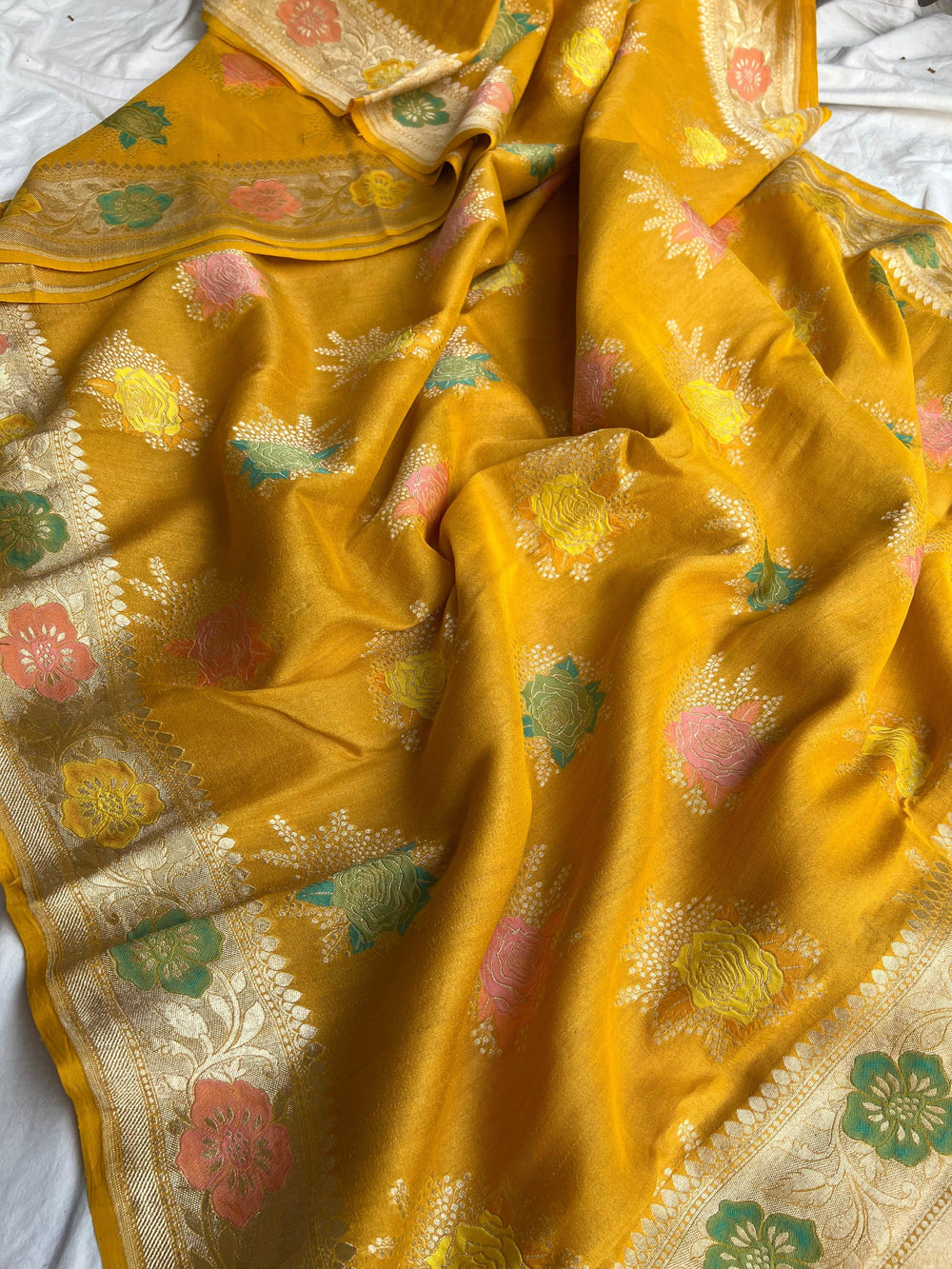Yellow Banarasi Handloom Pure Tussar Georgette Saree - Aura Benaras