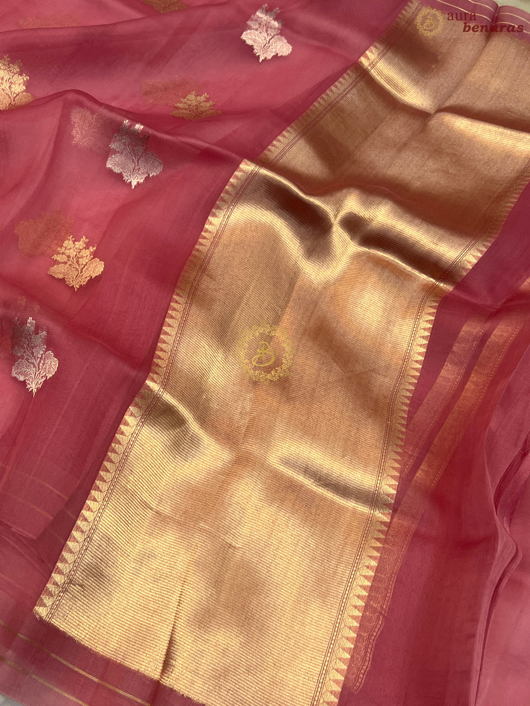 Onion Pink Pure Banarasi Handloom Kora Silk Saree