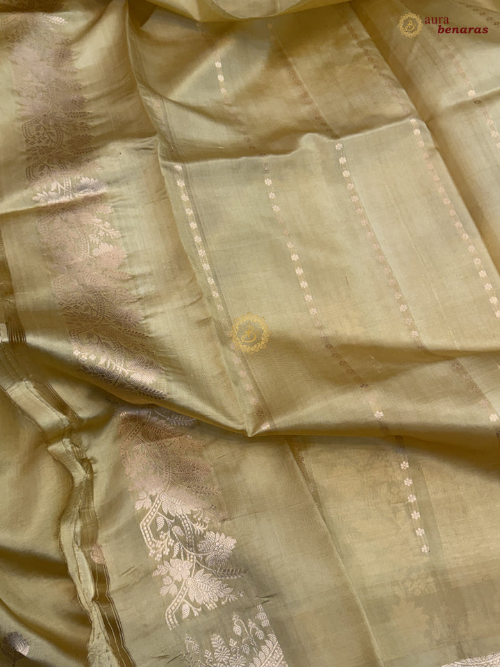 Golden Banarasi Silk Saree | Kadhwa & Designer Border