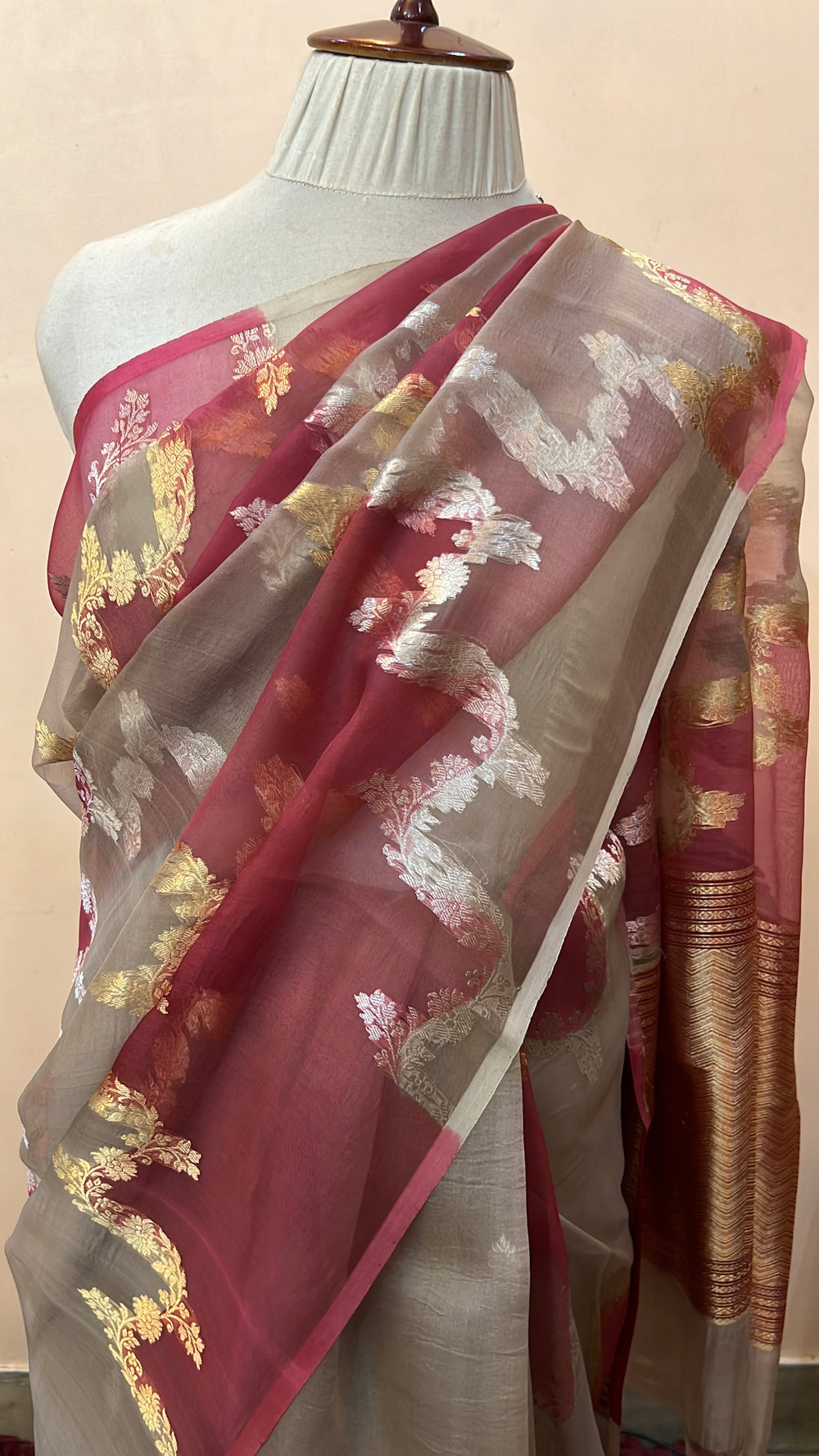 Smoke Grey Pure Kora Silk Handloom Banarasi Saree