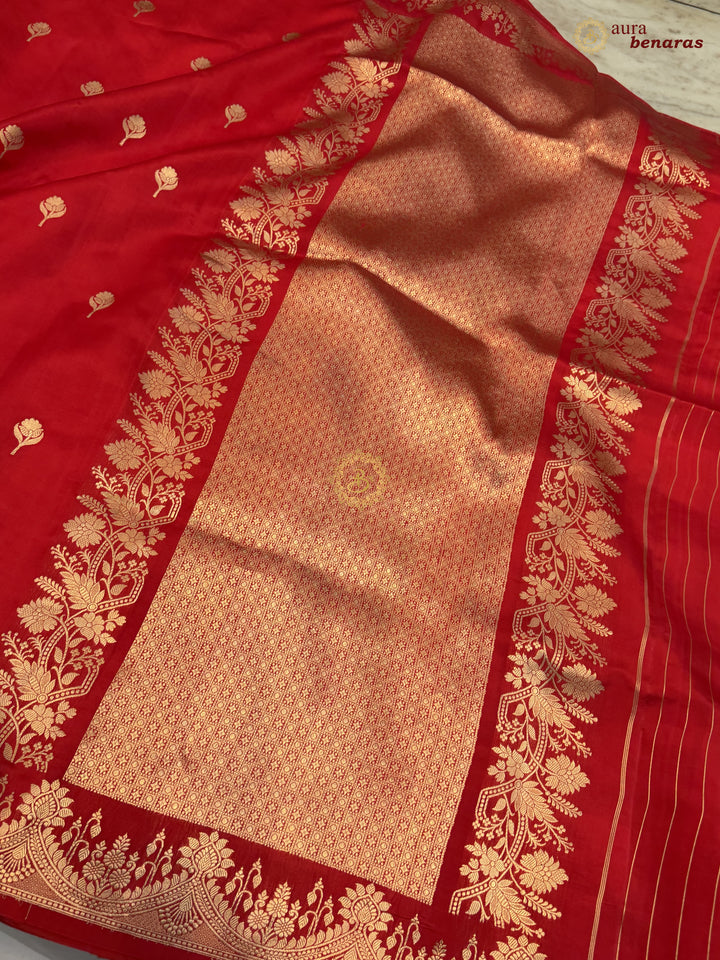 Red Banarasi Silk Saree | Kadhwa & Designer Border