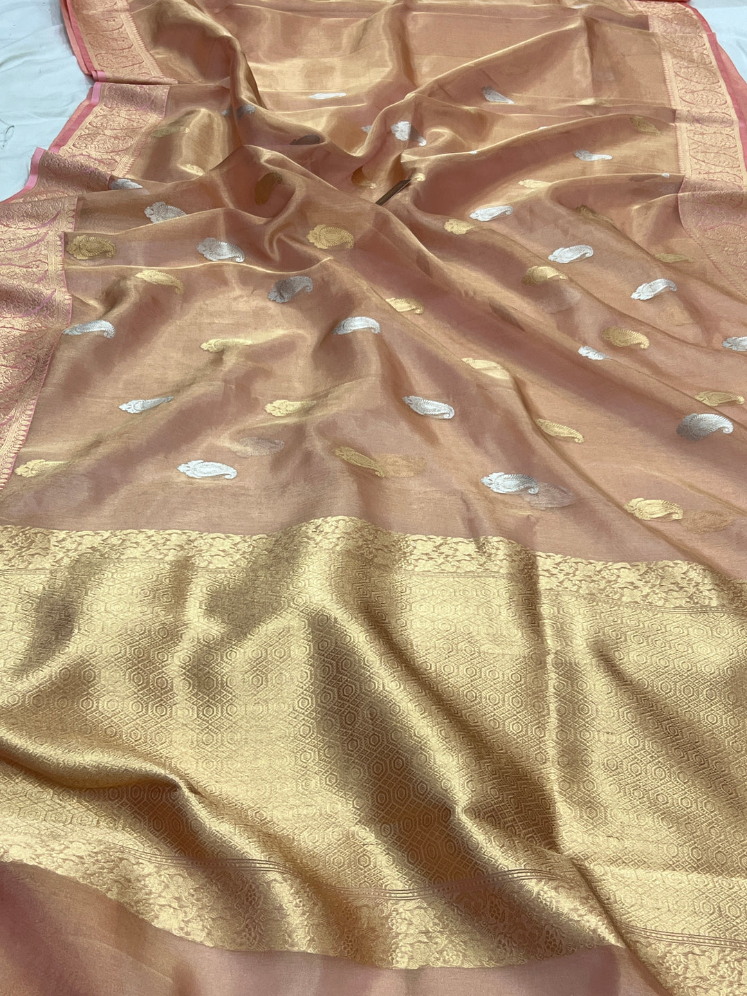 peach Pure Tissue Silk Handloom Banarasi Saree