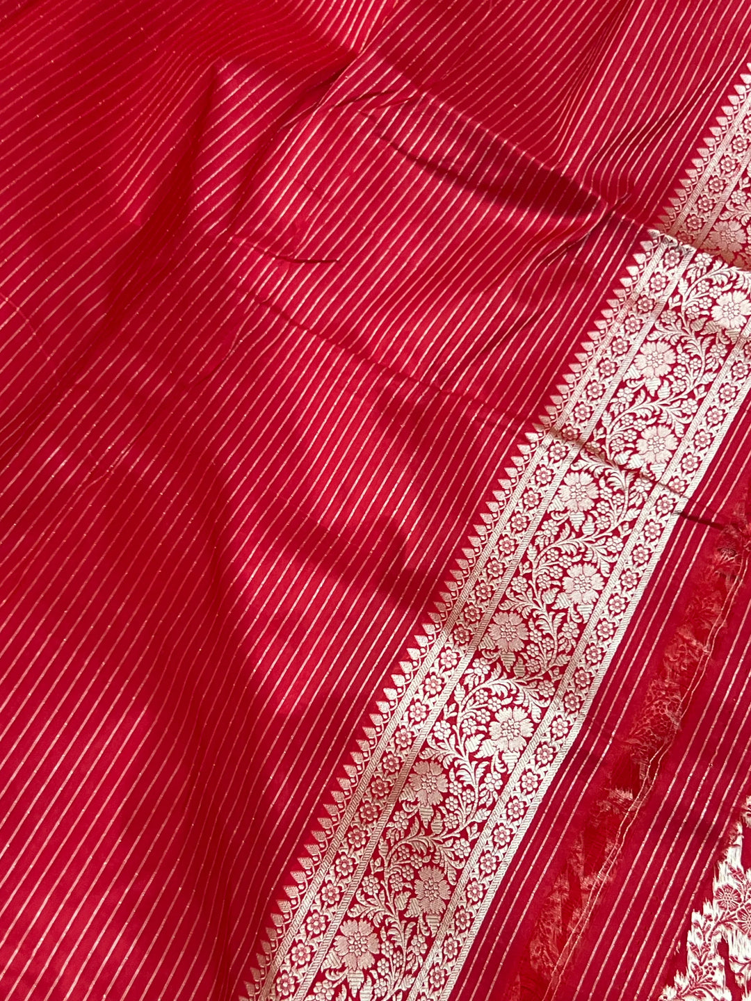 Red Pure Katan silk Handloom Banarasi Saree