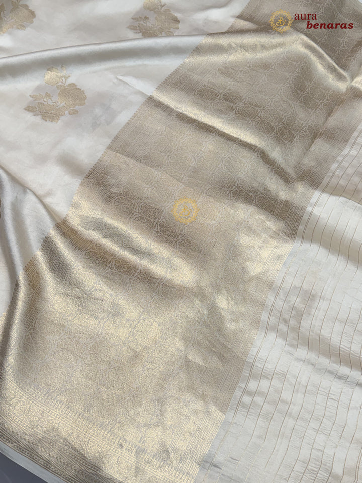 Cream Pure Silk Banarasi Saree – Kadhwa Floral Design