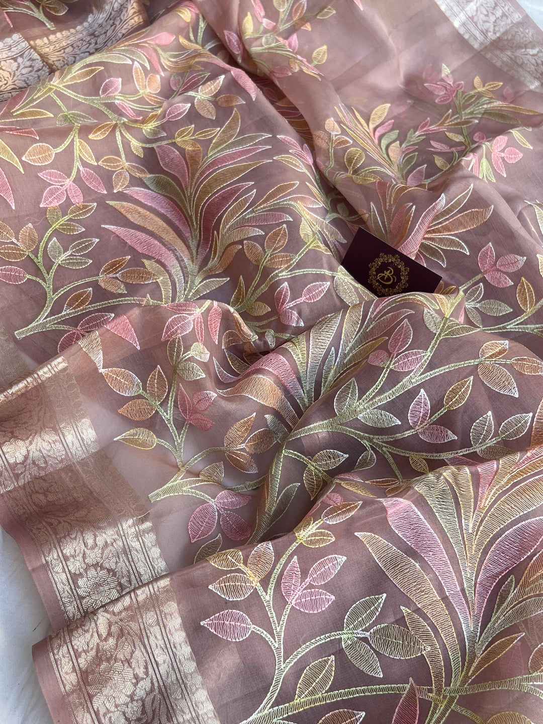 Beige Banarasi Handloom Kora Silk Saree - Aura Benaras