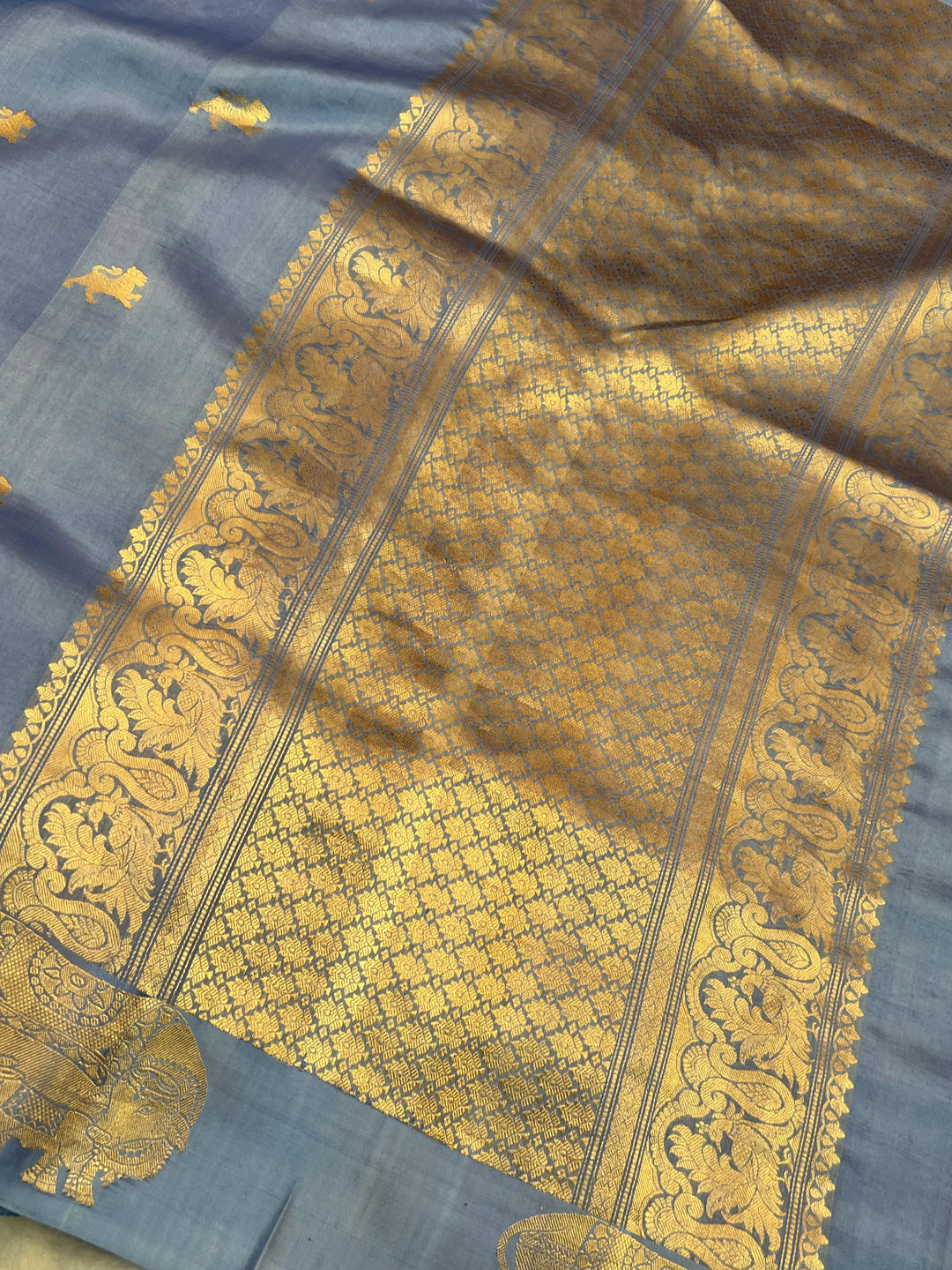 Ultramine Blue Pure Banarasi Handloom Silk Saree