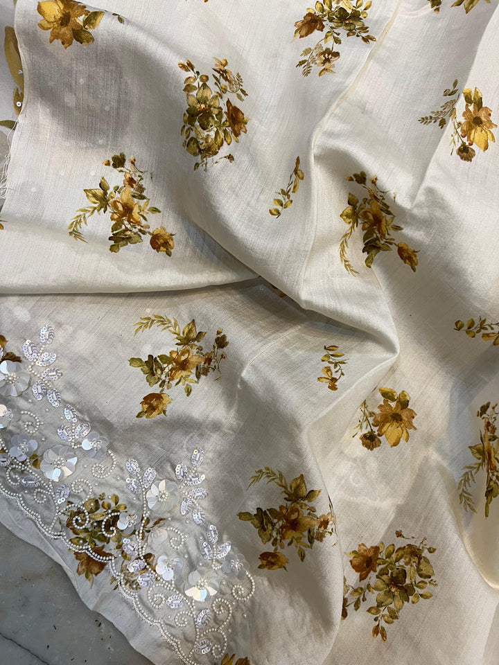 White Banarasi Handloom Kora Silk Saree - Aura Benaras