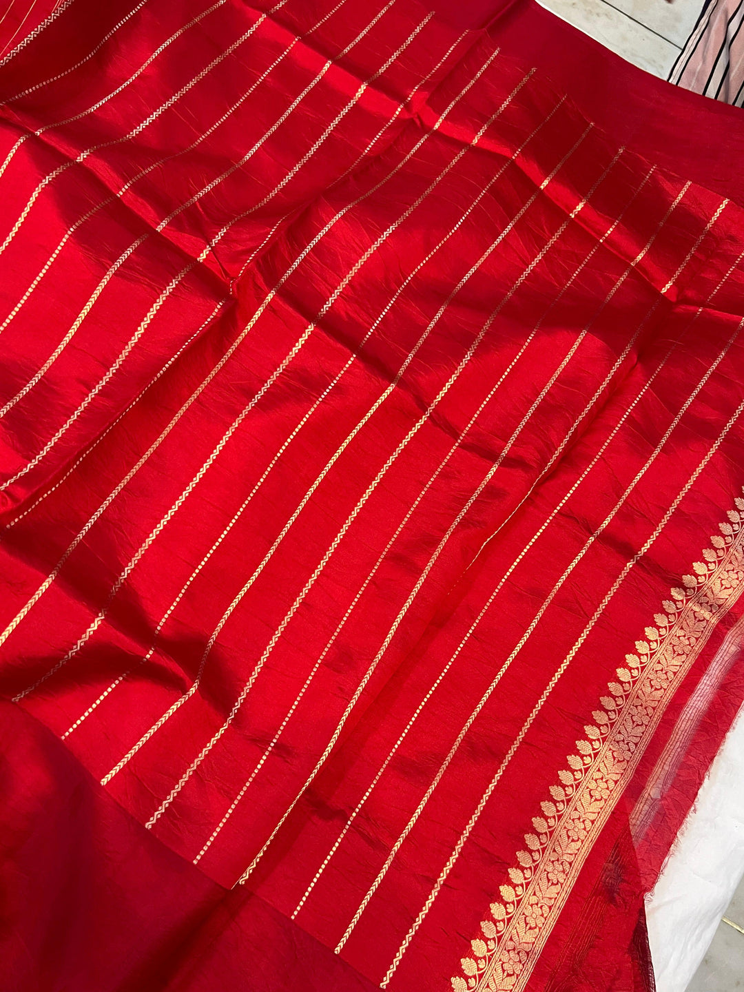 Cream Pure Banarasi Handloom Silk Saree - Aura Benaras