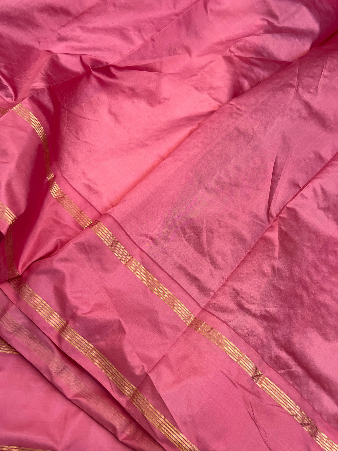 Pastel Grey Kora Silk Banarasi Saree with Kadiyal Border