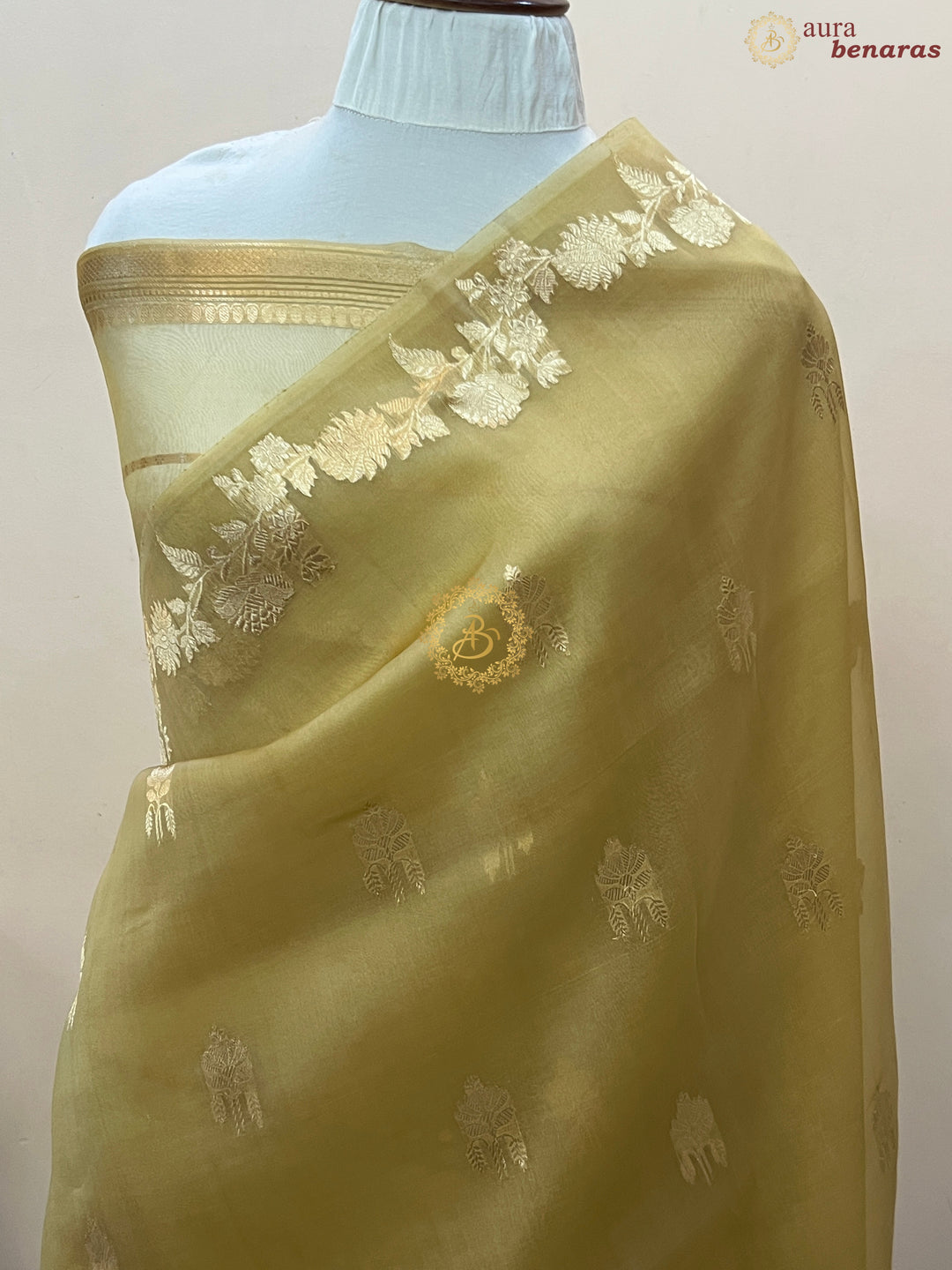 Pre Order :: Beige Pure Kora Silk Handloom Banarasi Saree