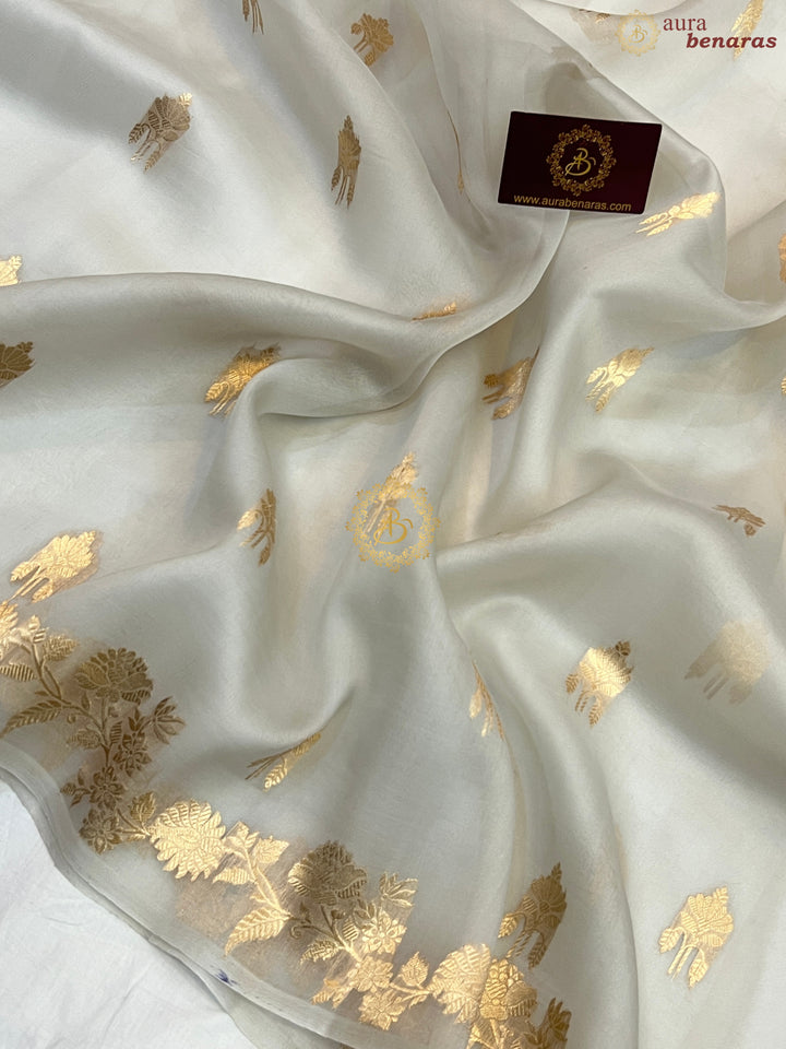 Pre Order :: Ice Grey Pure Kora Silk Handloom Banarasi Saree