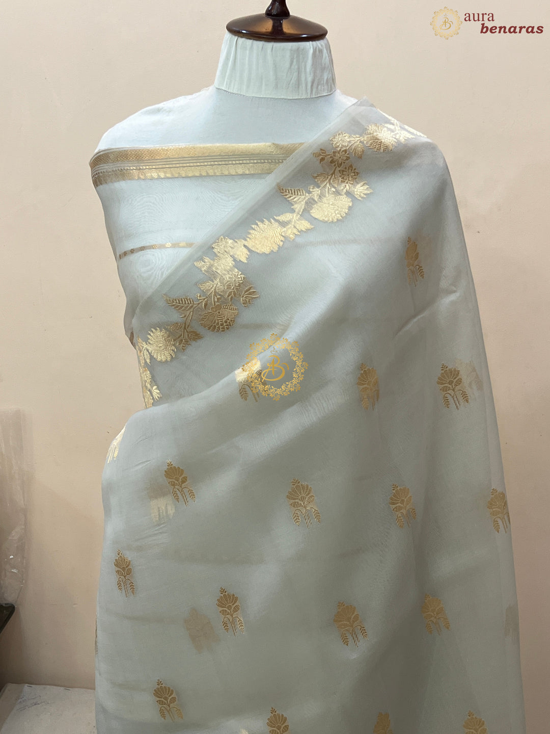 Pre Order :: Ice Grey Pure Kora Silk Handloom Banarasi Saree