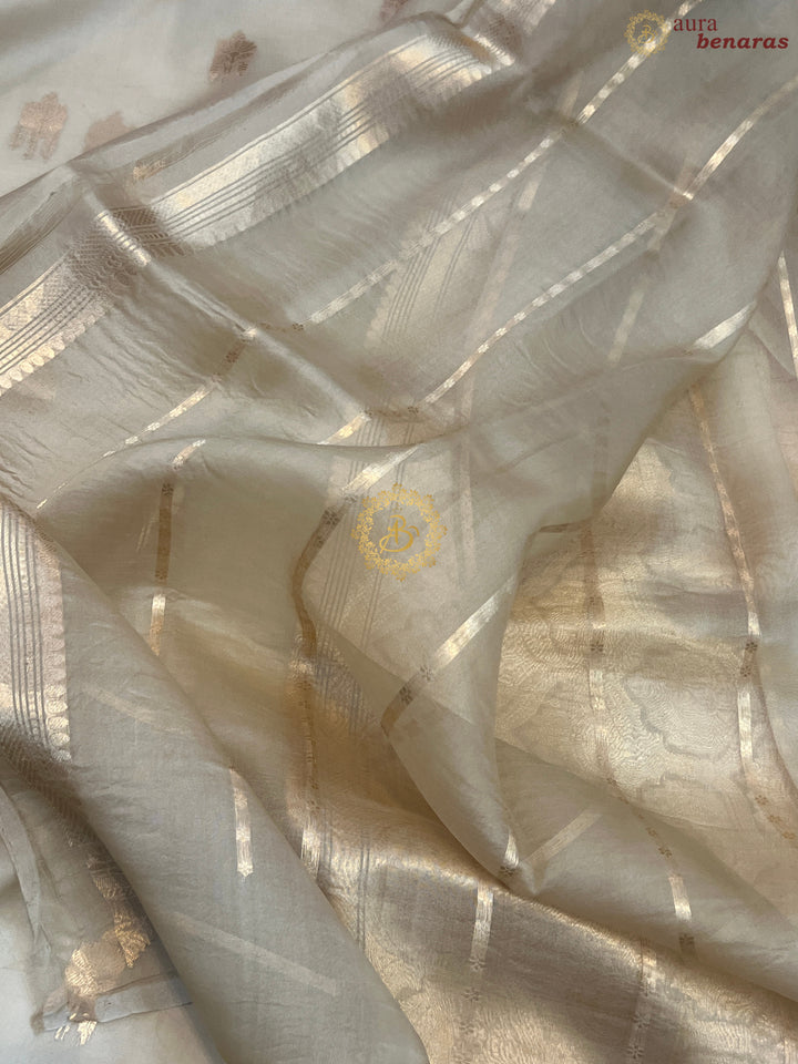 Pre Order :: Cream Pure Kora Silk Handloom Banarasi Saree
