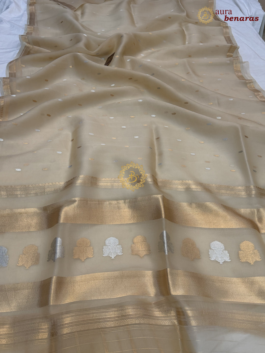 Pure Beige Kora Silk Banarasi Saree with Kadhwa Flower Butas